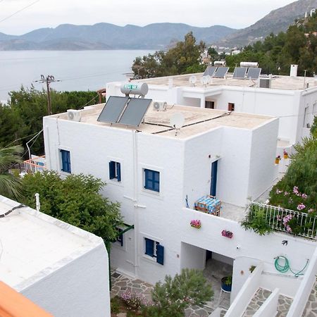 Tatsis Apartments Masouri Exterior foto