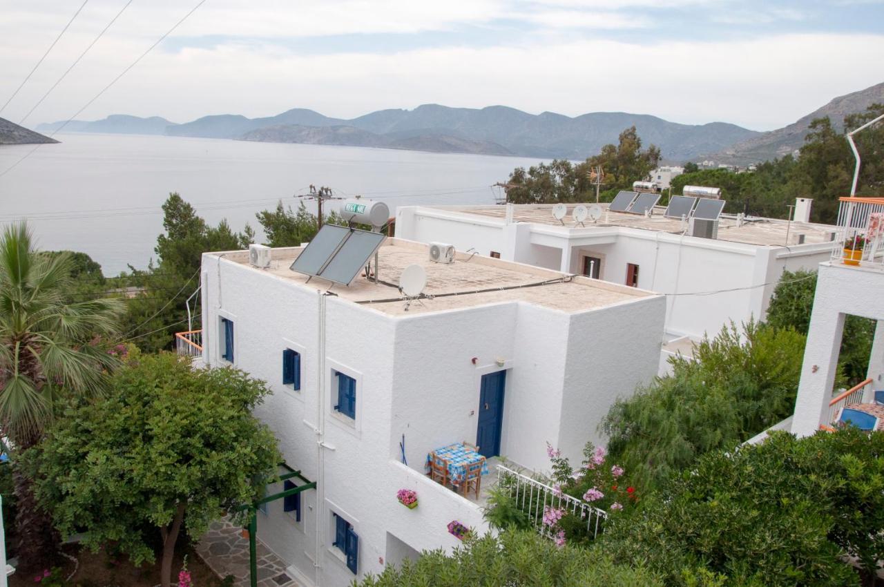Tatsis Apartments Masouri Exterior foto