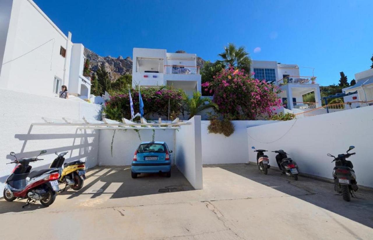 Tatsis Apartments Masouri Exterior foto